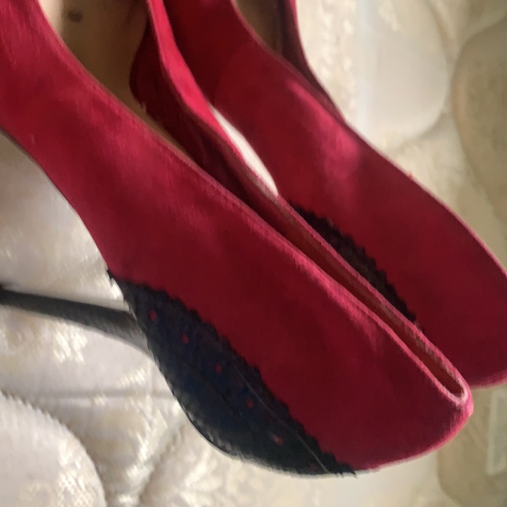 Red heels - Picture 10 of 10